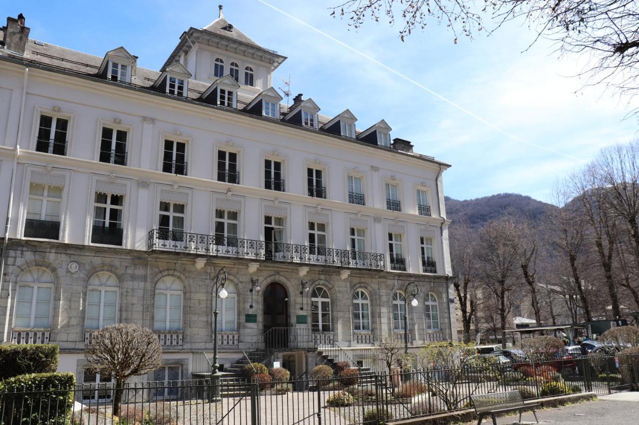 Apartament Le Palais D'Etigny Bagnères-de-Luchon Zewnętrze zdjęcie