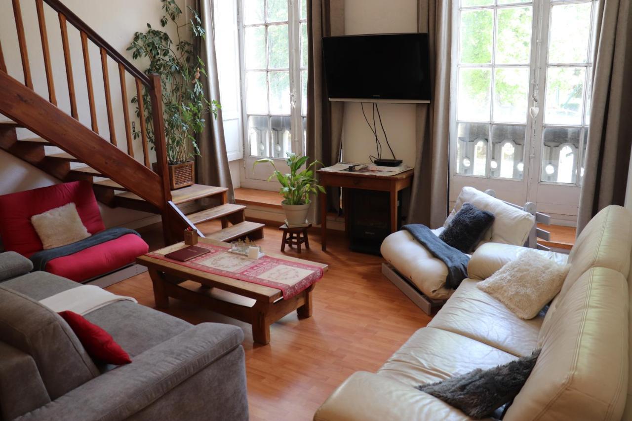 Apartament Le Palais D'Etigny Bagnères-de-Luchon Zewnętrze zdjęcie